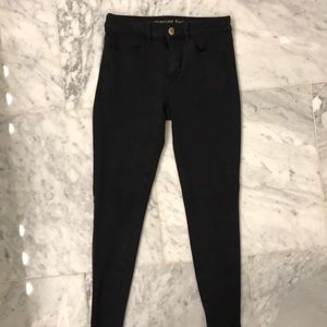 American Eagle high rise jeans 2 short